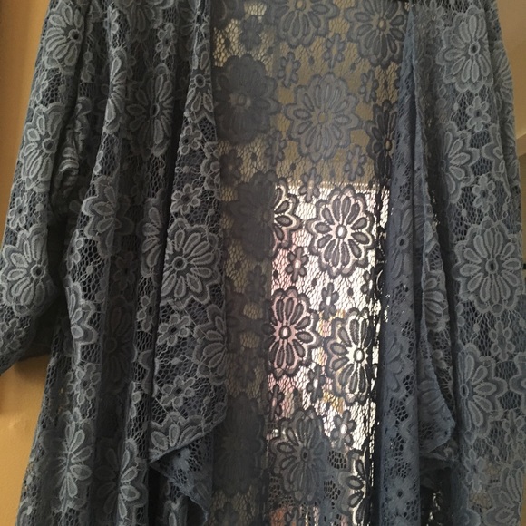 Covers - Picture 3 of 3